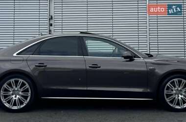 Седан Audi A8 2015 в Дніпрі