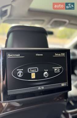 Седан Audi A8 2015 в 