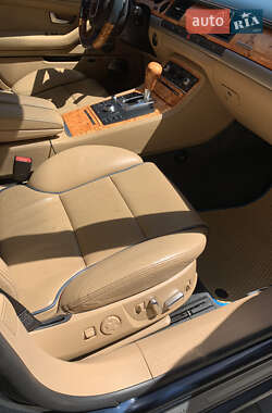 Седан Audi A8 2007 в 