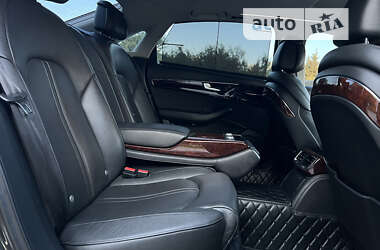 Седан Audi A8 2013 в Бердичеве