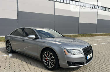 Седан Audi A8 2013 в Ивано-Франковске