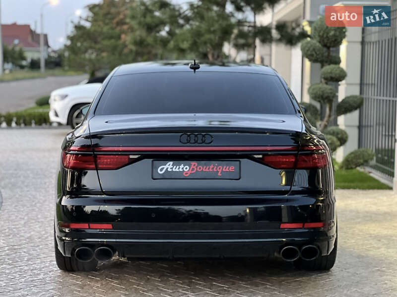 Седан Audi A8 2020 в Одессе