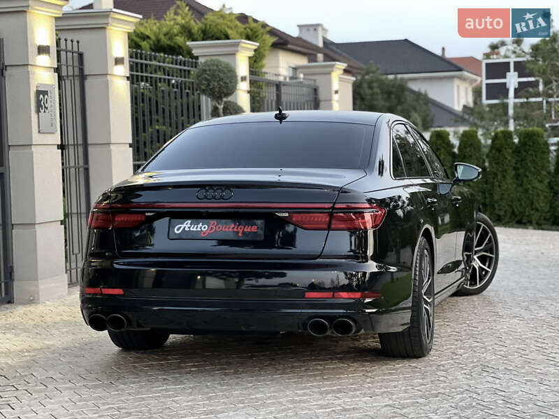 Седан Audi A8 2020 в Одессе