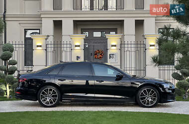 Седан Audi A8 2020 в 