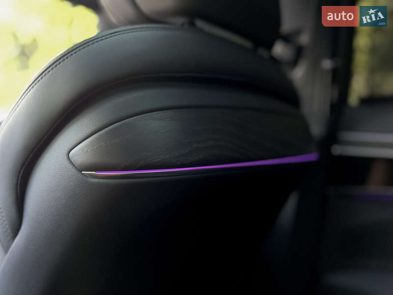 Седан Audi A8 2020 в Одессе