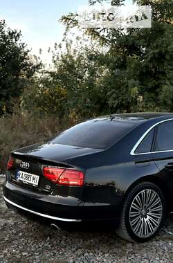 Седан Audi A8 2011 в Києві