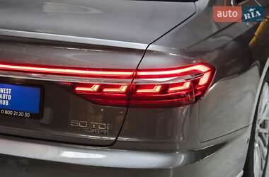 Седан Audi A8 2018 в 