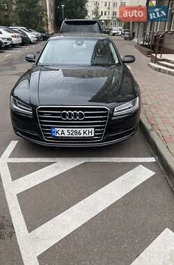 Седан Audi A8 2015 в Києві