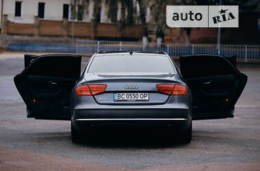 Седан Audi A8 2014 в 