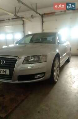 Седан Audi A8 2007 в 