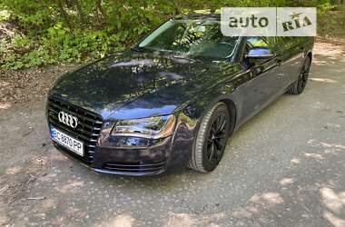 Седан Audi A8 2013 в Львове