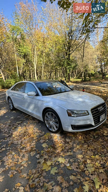 Седан Audi A8 2015 в Киеве фото 7 Седан Audi A8 2015 в Киеве