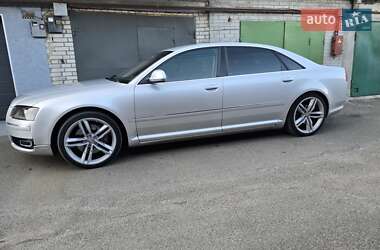 Седан Audi A8 2008 в 