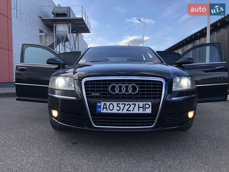 Седан Audi A8 2007 в Виноградове