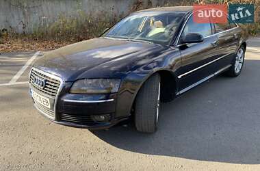 Седан Audi A8 2005 в Києві