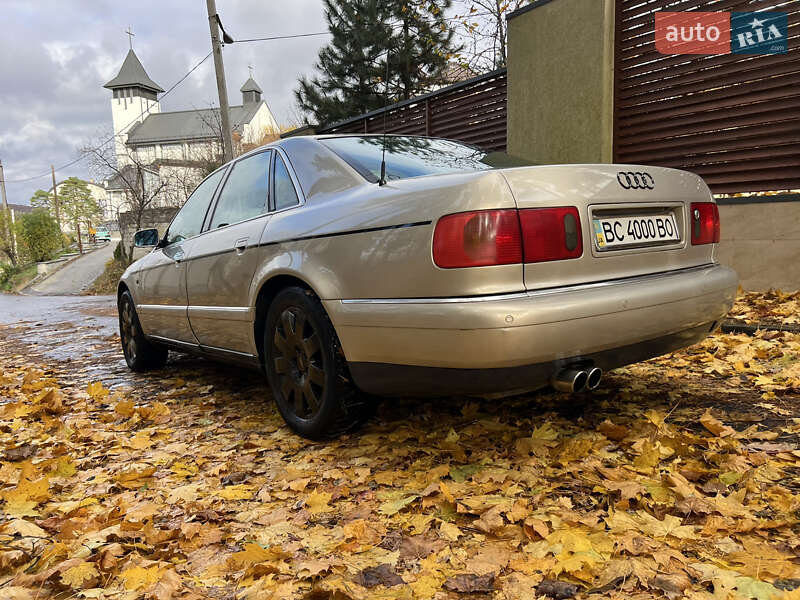 Седан Audi A8 1998 в Львове
