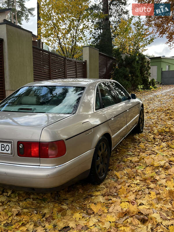 Седан Audi A8 1998 в Львове