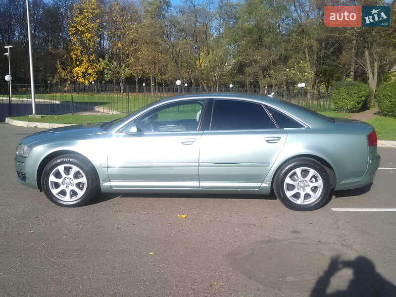 Седан Audi A8 2006 в Одессе