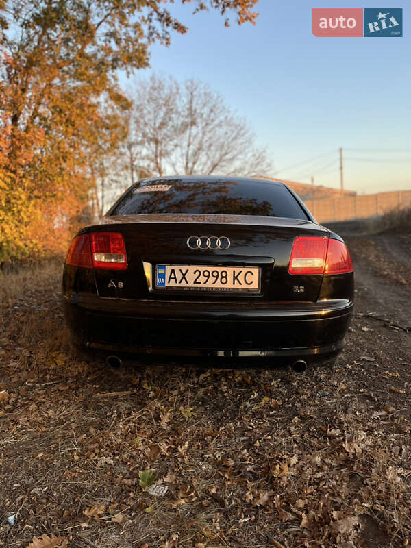 Седан Audi A8 2006 в Харькове