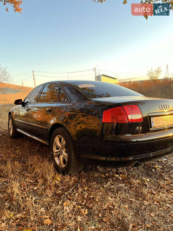 Седан Audi A8 2006 в Харькове