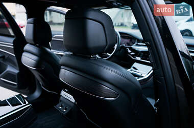 Седан Audi A8 2019 в 