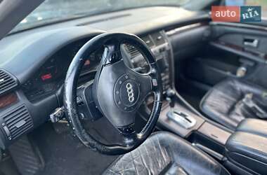 Седан Audi A8 2000 в 