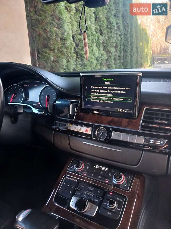 Седан Audi A8 2013 в Киеве