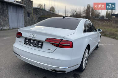 Седан Audi A8 2016 в Білій Церкві