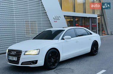 Audi A8 2011