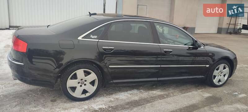 Седан Audi A8 2005 в Каменец-Подольском