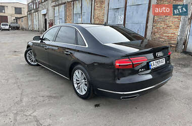 Седан Audi A8 2017 в Мироновке