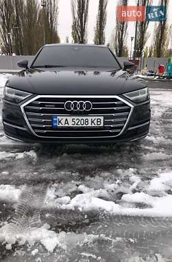 Седан Audi A8 2021 в Киеве