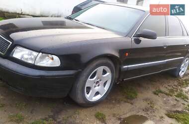 Седан Audi A8 1996 в Ивано-Франковске