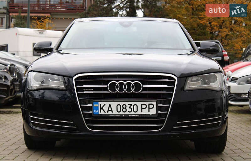 Седан Audi A8 2011 в 