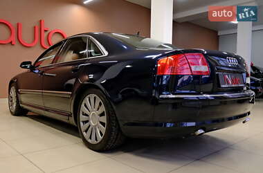 Седан Audi A8 2005 в Одесі