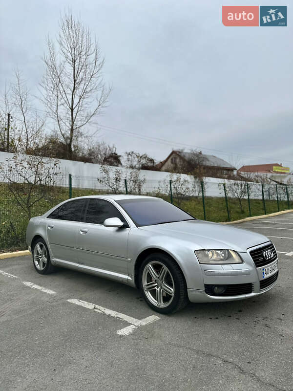 Audi A8 2005