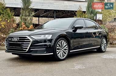 Седан Audi A8 2021 в Києві