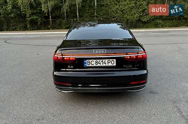 Седан Audi A8 2023 в Трускавце