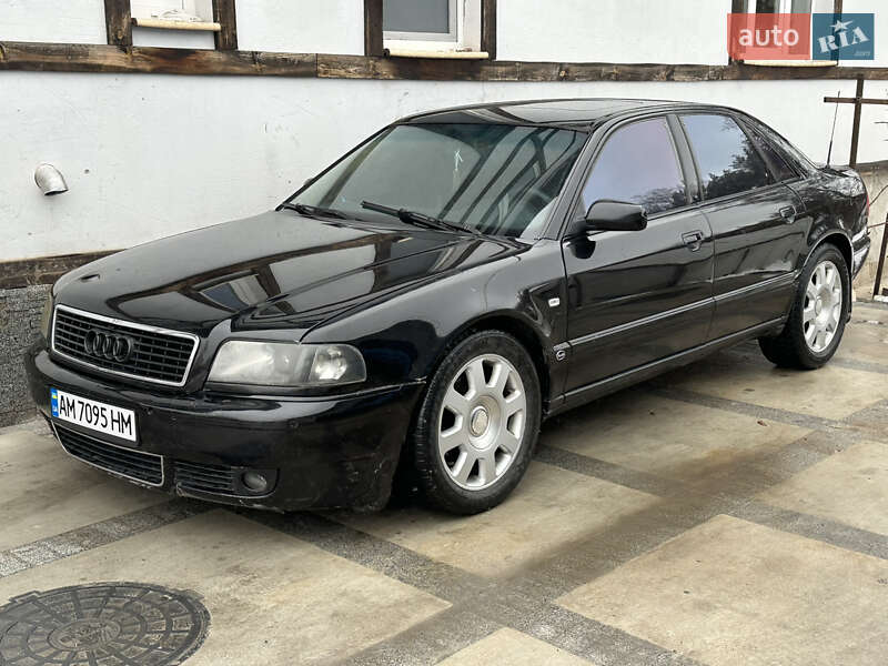 Audi A8 1996