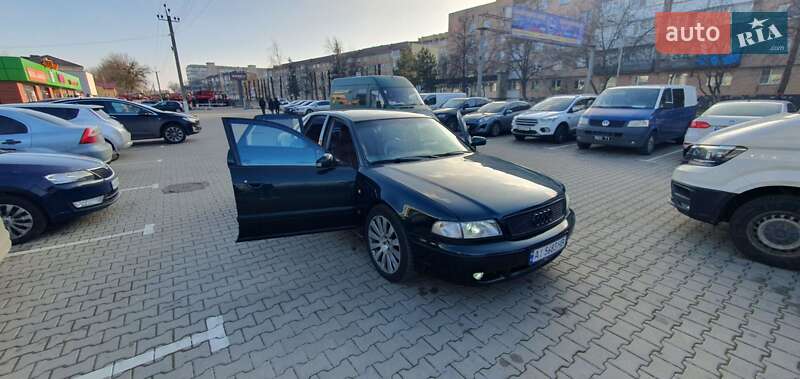 Седан Audi A8 1997 в Киеве
