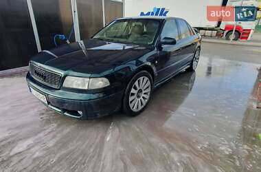 Седан Audi A8 1997 в 