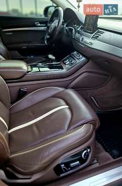 Седан Audi A8 2011 в Киеве