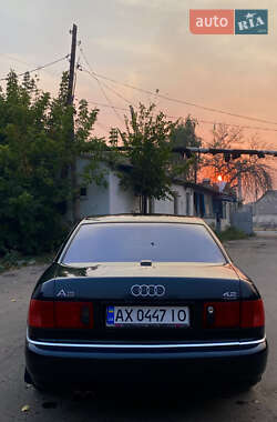 Седан Audi A8 1997 в Изюме