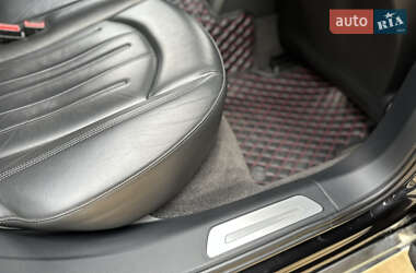 Седан Audi A8 2012 в 