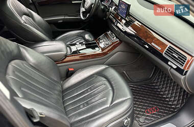 Седан Audi A8 2012 в 