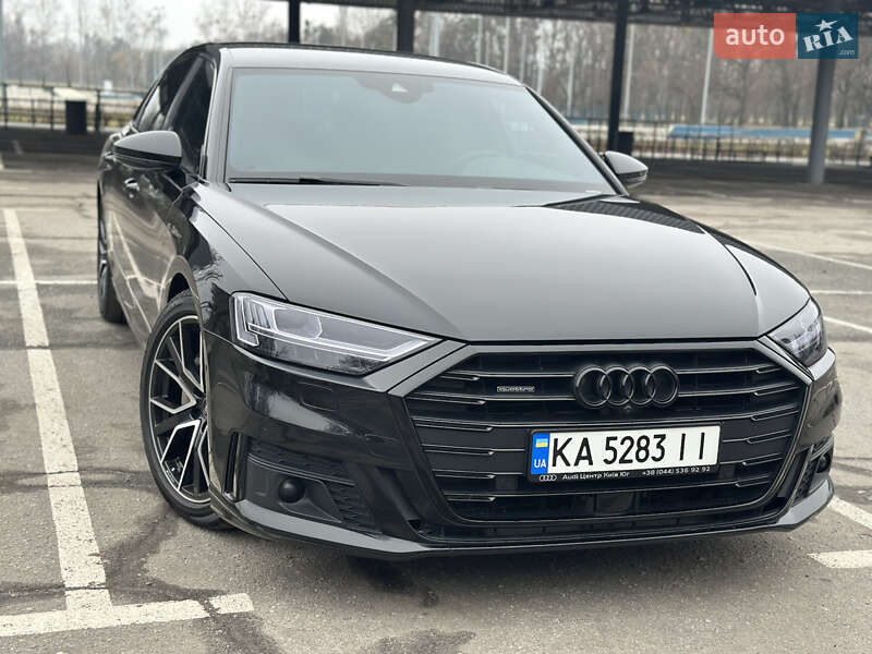 Седан Audi A8 2021 в 