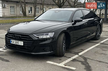 Седан Audi A8 2021 в 