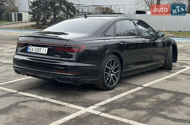 Седан Audi A8 2021 в 