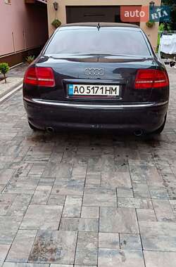 Седан Audi A8 2009 в Виноградові