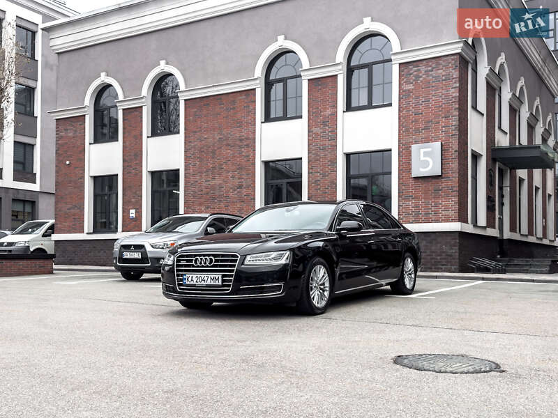Седан Audi A8 2014 в Киеве